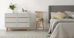 Cómoda Ancha Jayden – Gris y Roble