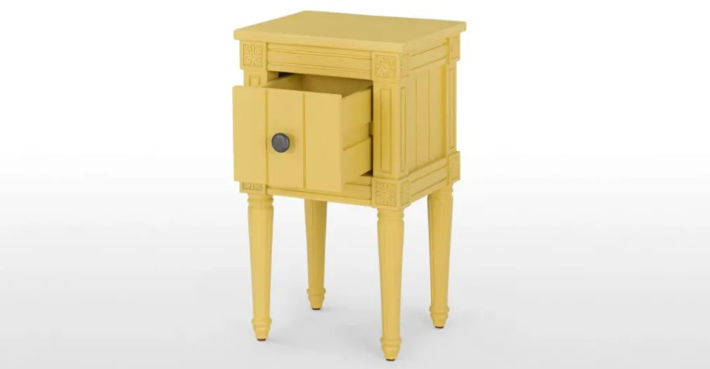 Juego de 2 Mesitas de Noche Vintage Bourbon – Amarillo Mostaza