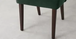 Juego de 2 sillas de comedor Alec – Terciopelo verde pino y patas de madera teñida