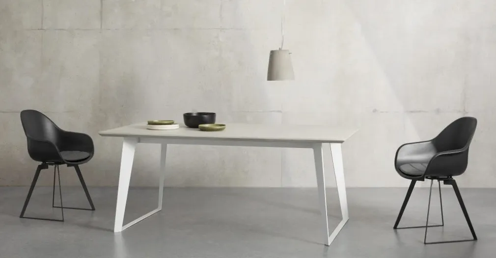 Mesa de Comedor Boone – Hormigón Blanco