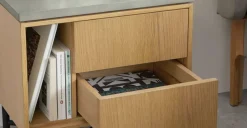 Mesa de Noche Dara – Roble & Hormigón