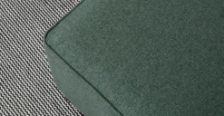 Puf Cuadrado Hetherington – Verde con Base Níquel